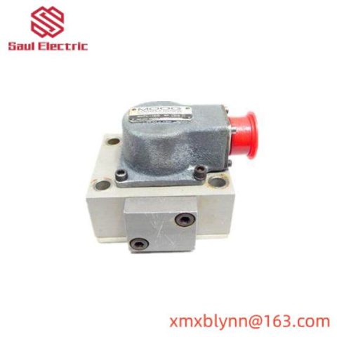 MOOG D136-001-001 Industrial Control Module